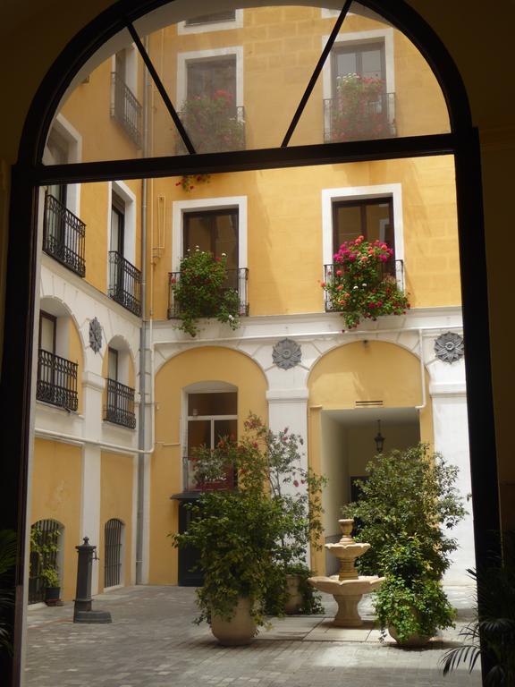 Hostal Huespedes Toledo Madrid Exterior foto